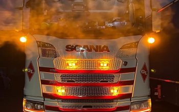 Camion pe timp de noapte – transport internațional