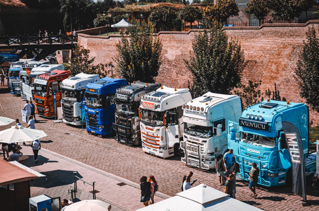 Flotă transport Transport rutier rapid