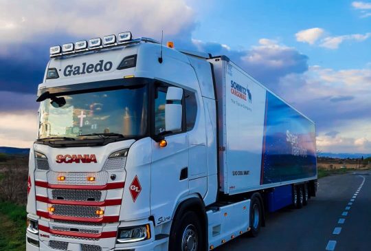 Camion frigorific – transport mărfuri perisabile